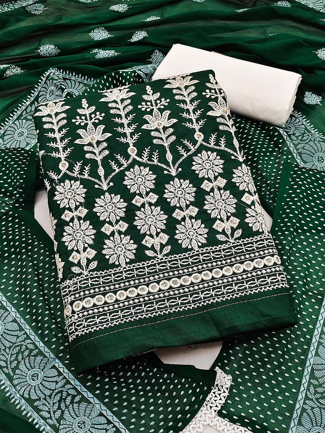 

SHADOW & SAINING Ethnic Motifs Embroidered Pure Cotton Unstitched Dress Material, Green