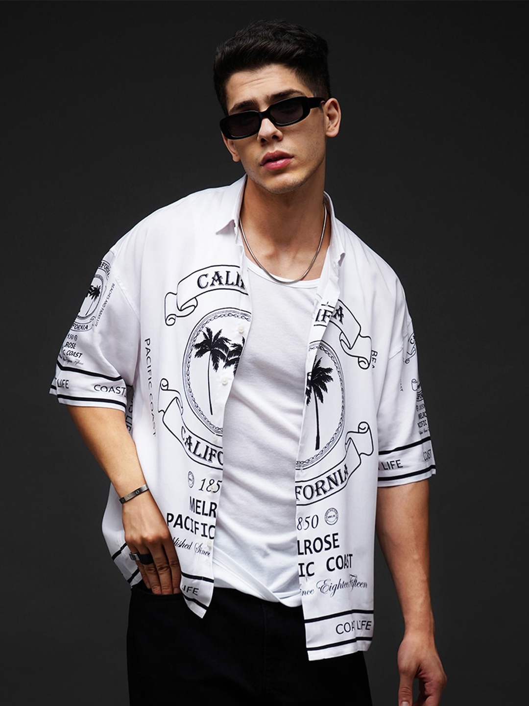 

Powerlook India Slim Graphic Printed Knitted Oversized Casual Shirt, White