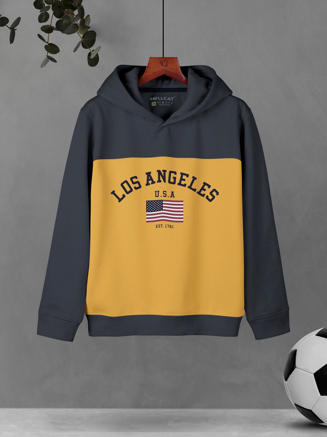 

HELLCAT Boys Colourblocked Hooded Sweatshirt, Grey