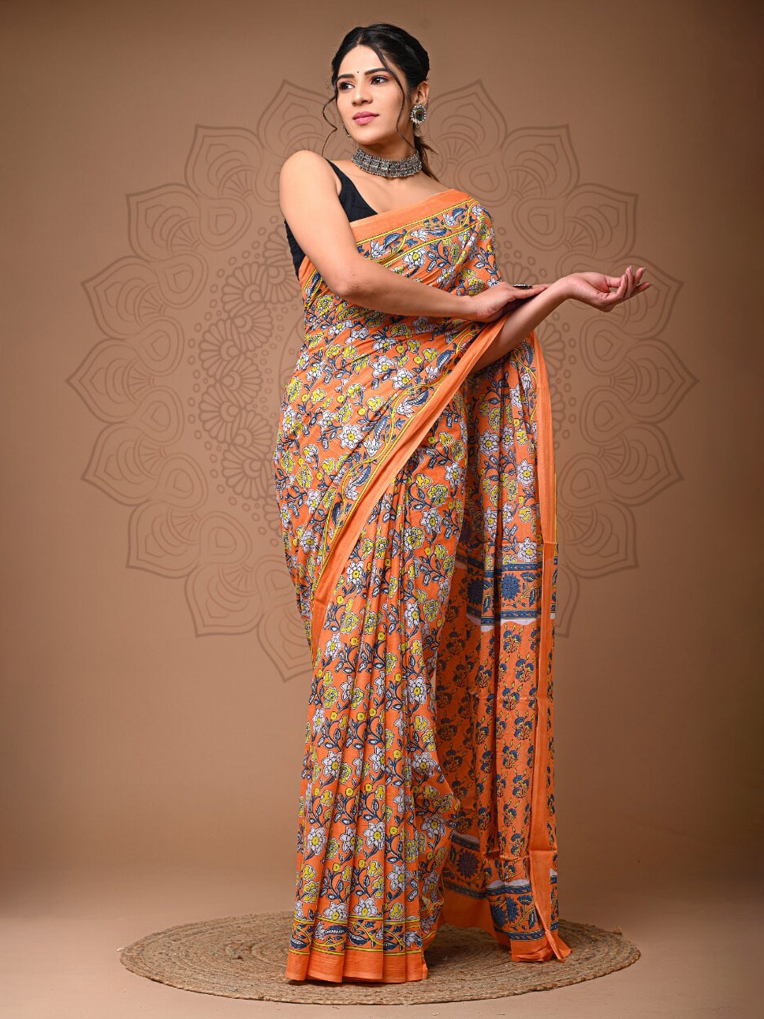 

BUTA BUTI Floral Printed Pure Cotton Saree, Orange