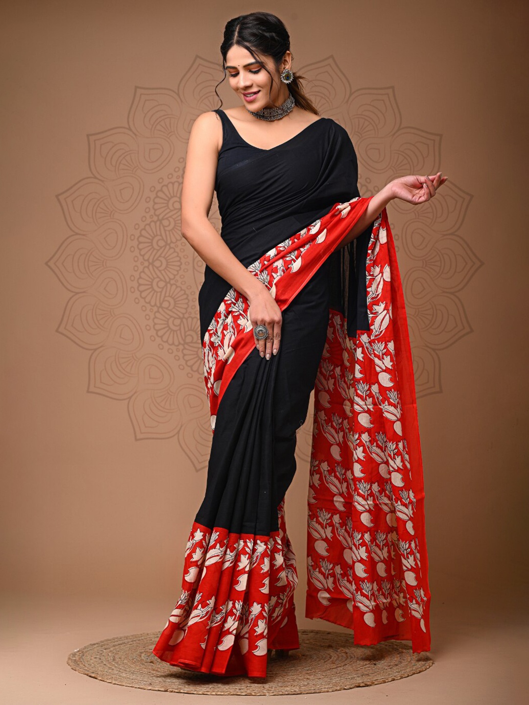 

BUTA BUTI Floral Printed Pure Cotton Saree, Black