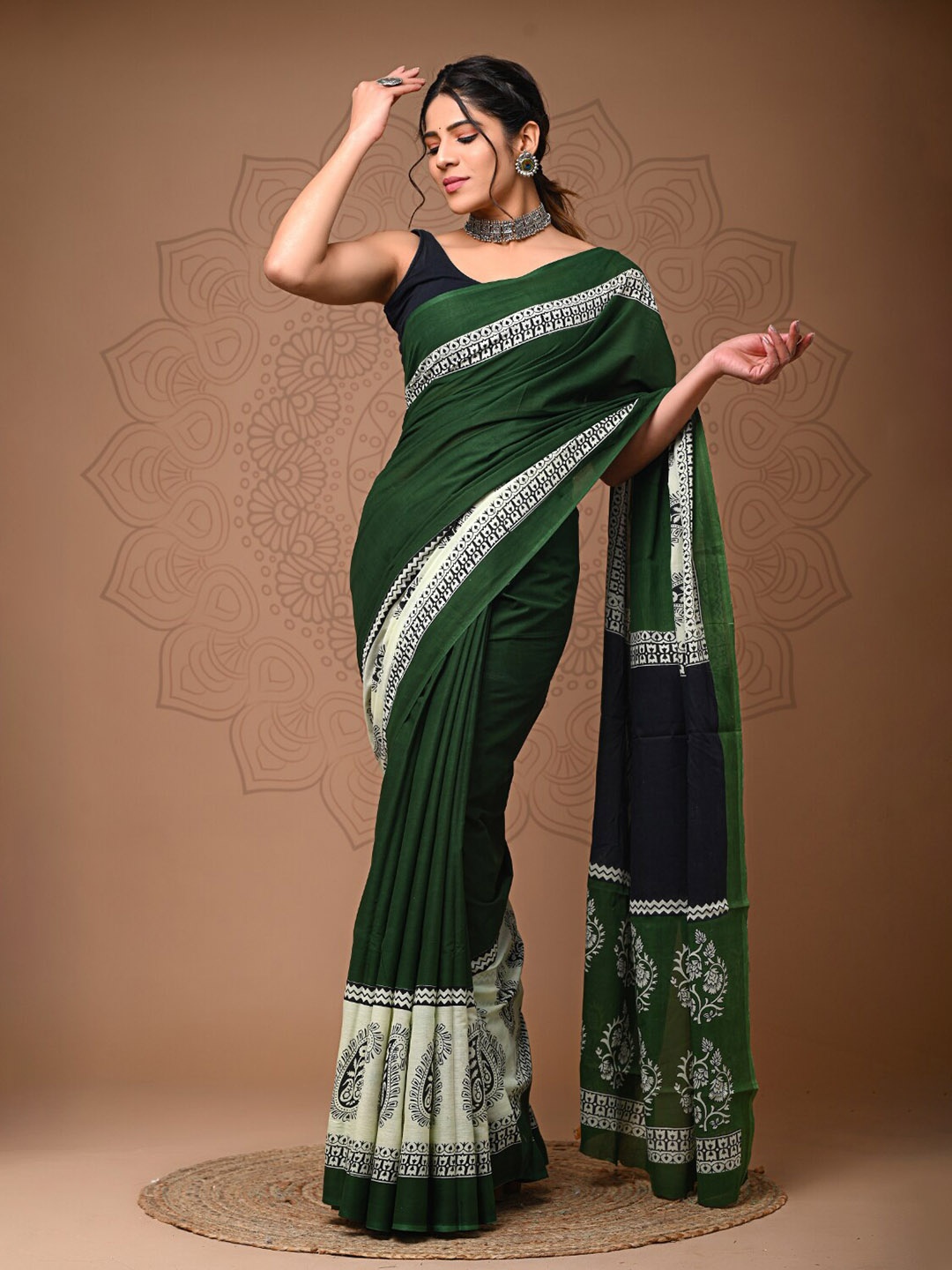 

BUTA BUTI Ethnic Motifs Printed Pure Cotton Saree, Black