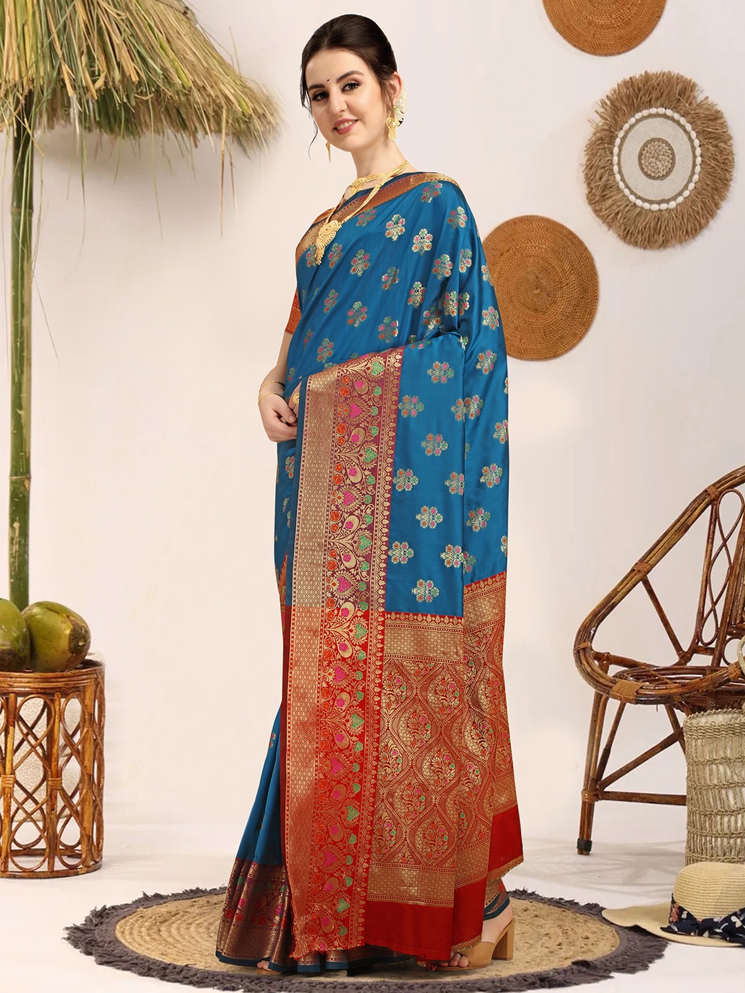 

KALINI Floral Woven Design Zari Banarasi Saree, Blue