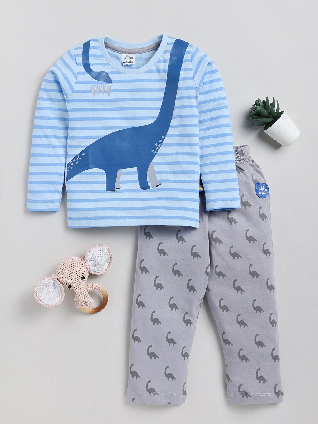 

Toonyport Boys Graphic Printed Pure Cotton T-shirt with Trousers, Blue