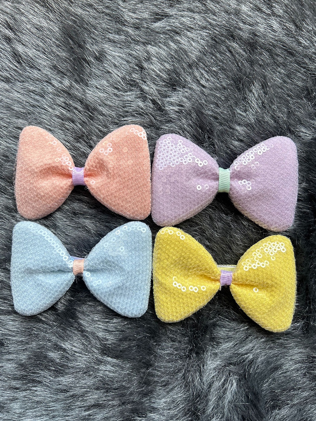 

LYTIX Girls Set of 2 Assorted Embellished Alligator Hair Clip