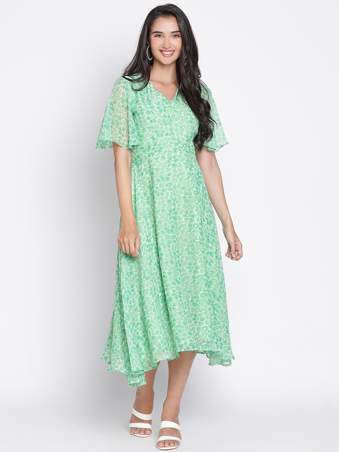 

DRAAX Fashions Abstract Printed Flared Sleeve A-Line Midi Dress, Green