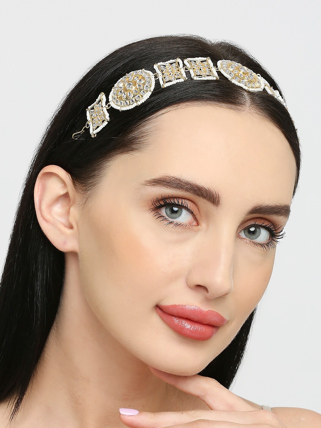 

OOMPH Kundan-Studded & Pearls-Beaded Ethnic Head Chain, Gold
