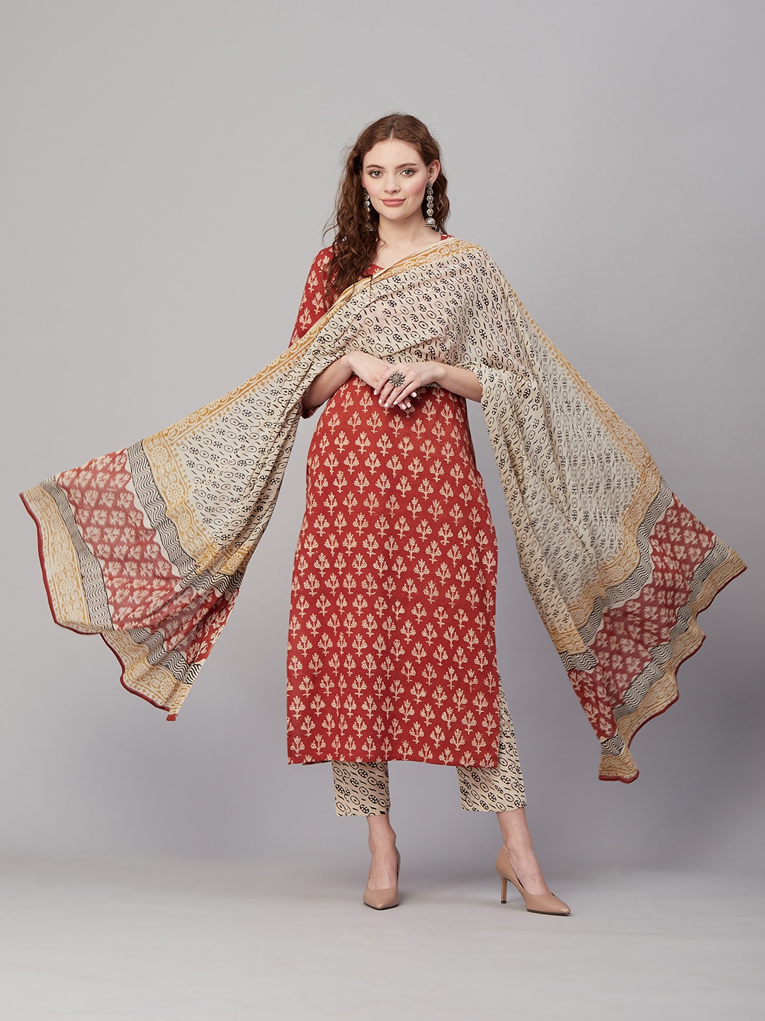 

KALINI Floral Printed Regular Kurta with Trousers & With Dupatta, Maroon