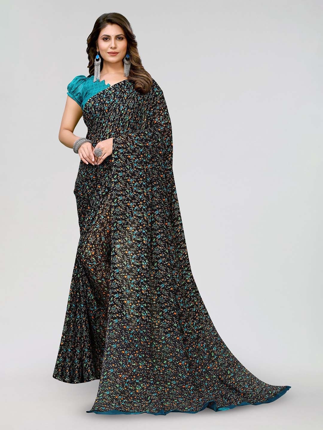 

KALINI Floral Printed Saree, Black