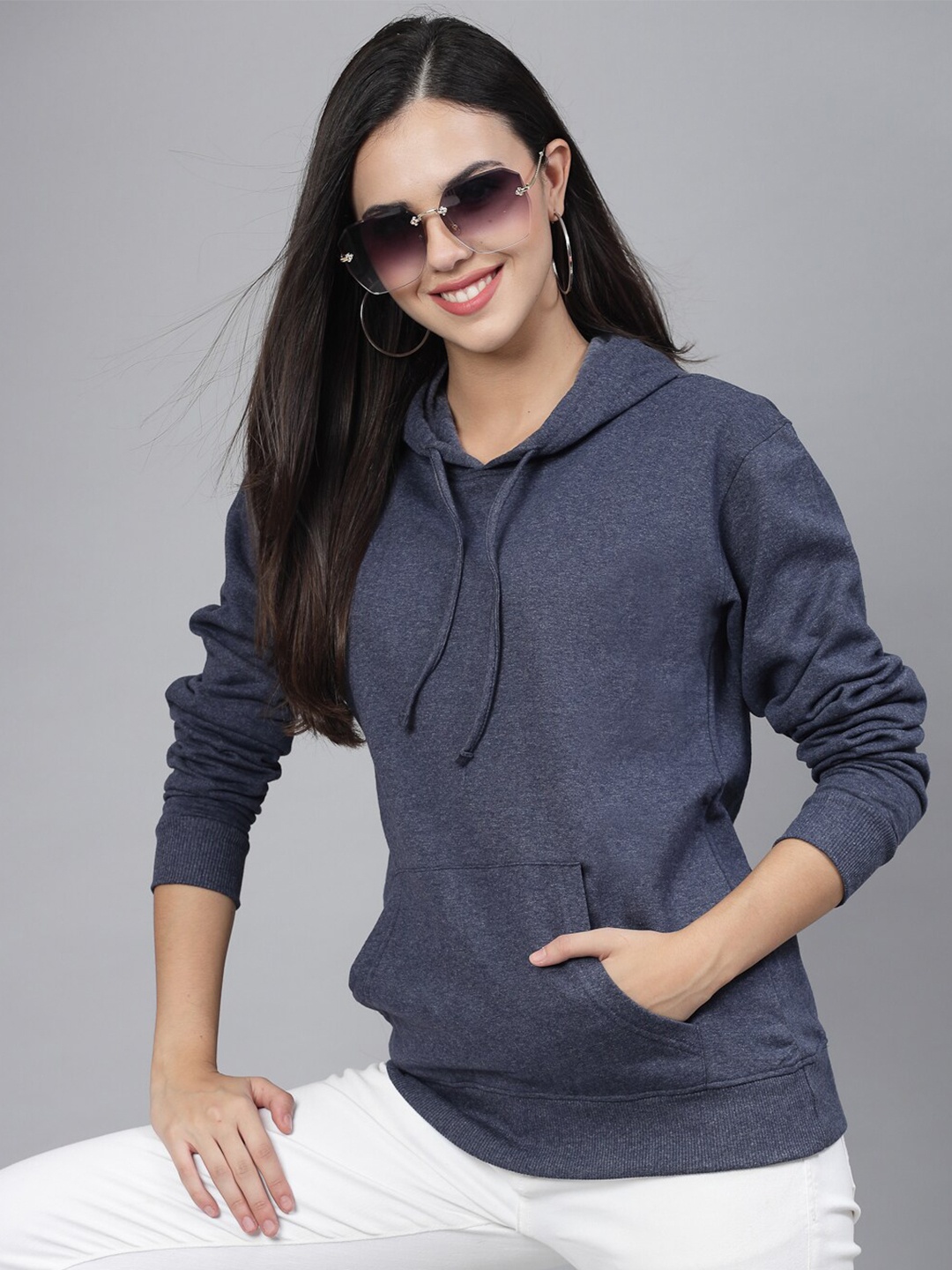 

Style Quotient Hooded Long Sleeves Cotton Sweatshirt, Navy blue