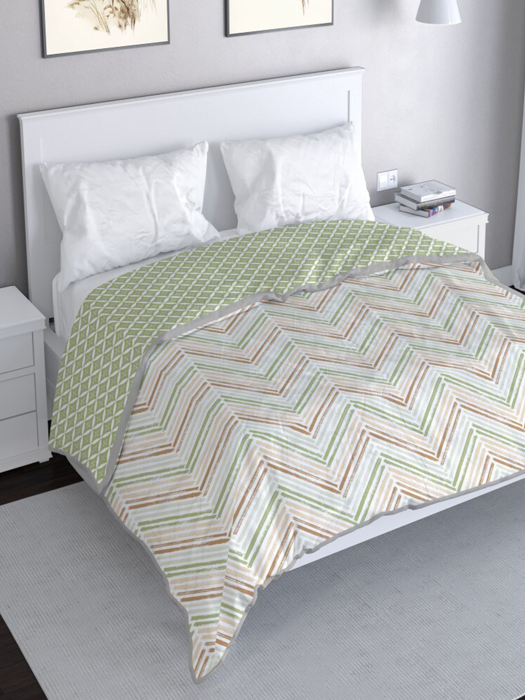 

MAYFAIR HOMES LONDON Grey & White Geometric Cotton Mild Winter 150 GSM Double Bed Dohar