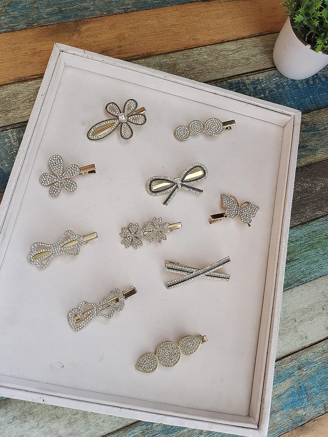 

ANNA CREATIONS Set of 10 Embellished Alligator Hair Clip, Gold