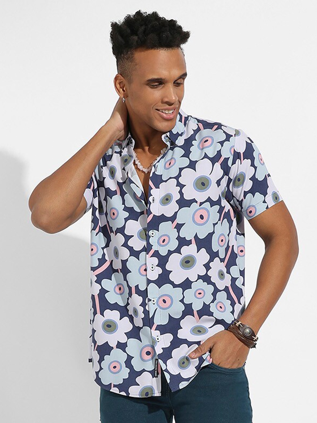

Campus Sutra Classic Floral Printed Casual Shirt, Blue