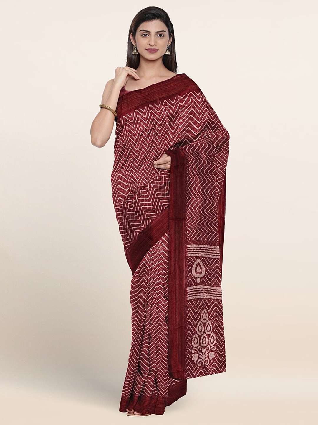 

Pothys Chevron Printed Zari Saree, Maroon