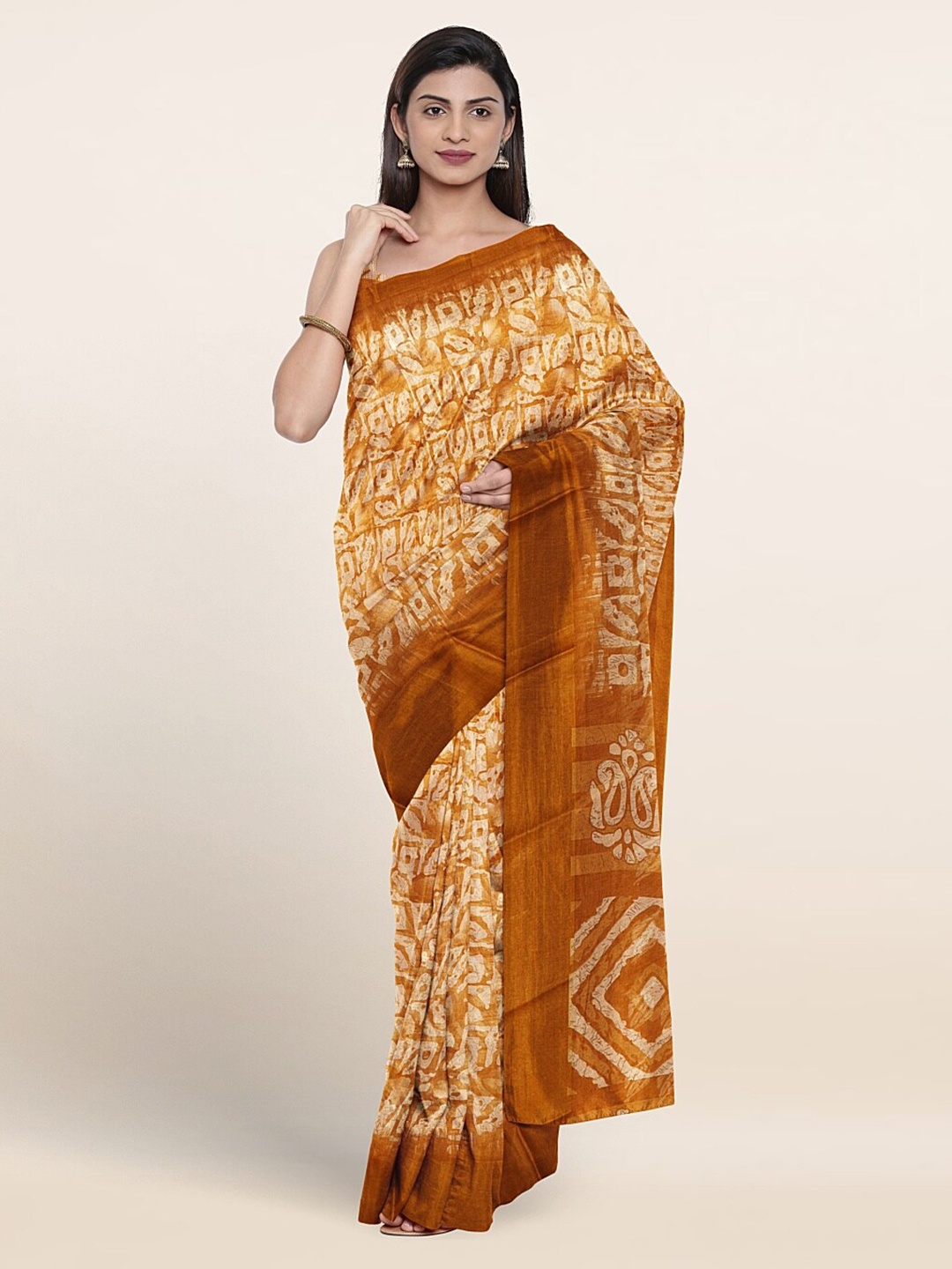 

Pothys Batik Printed Zari Saree, Mustard