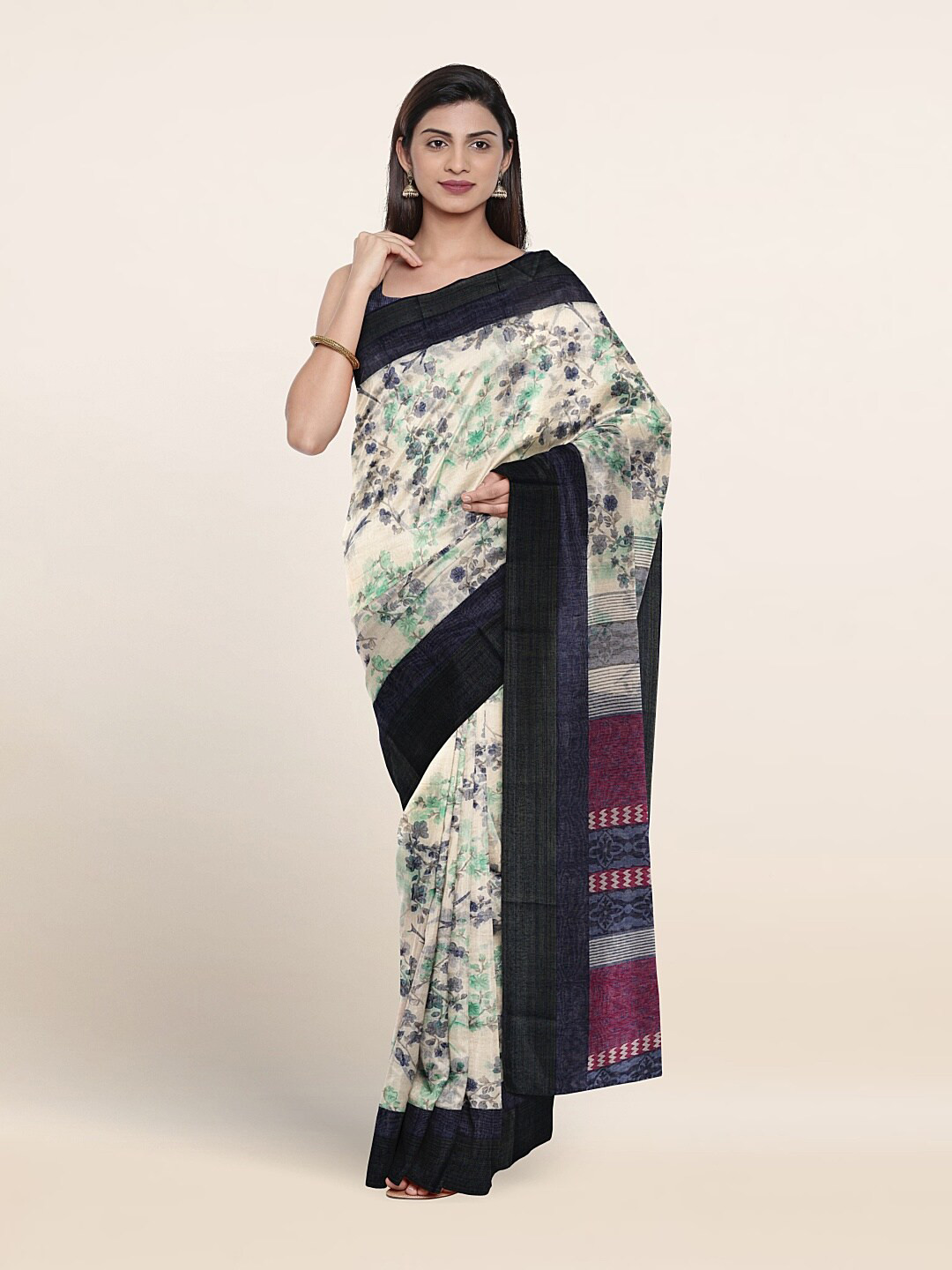 

Pothys Floral Printed Saree, Cream