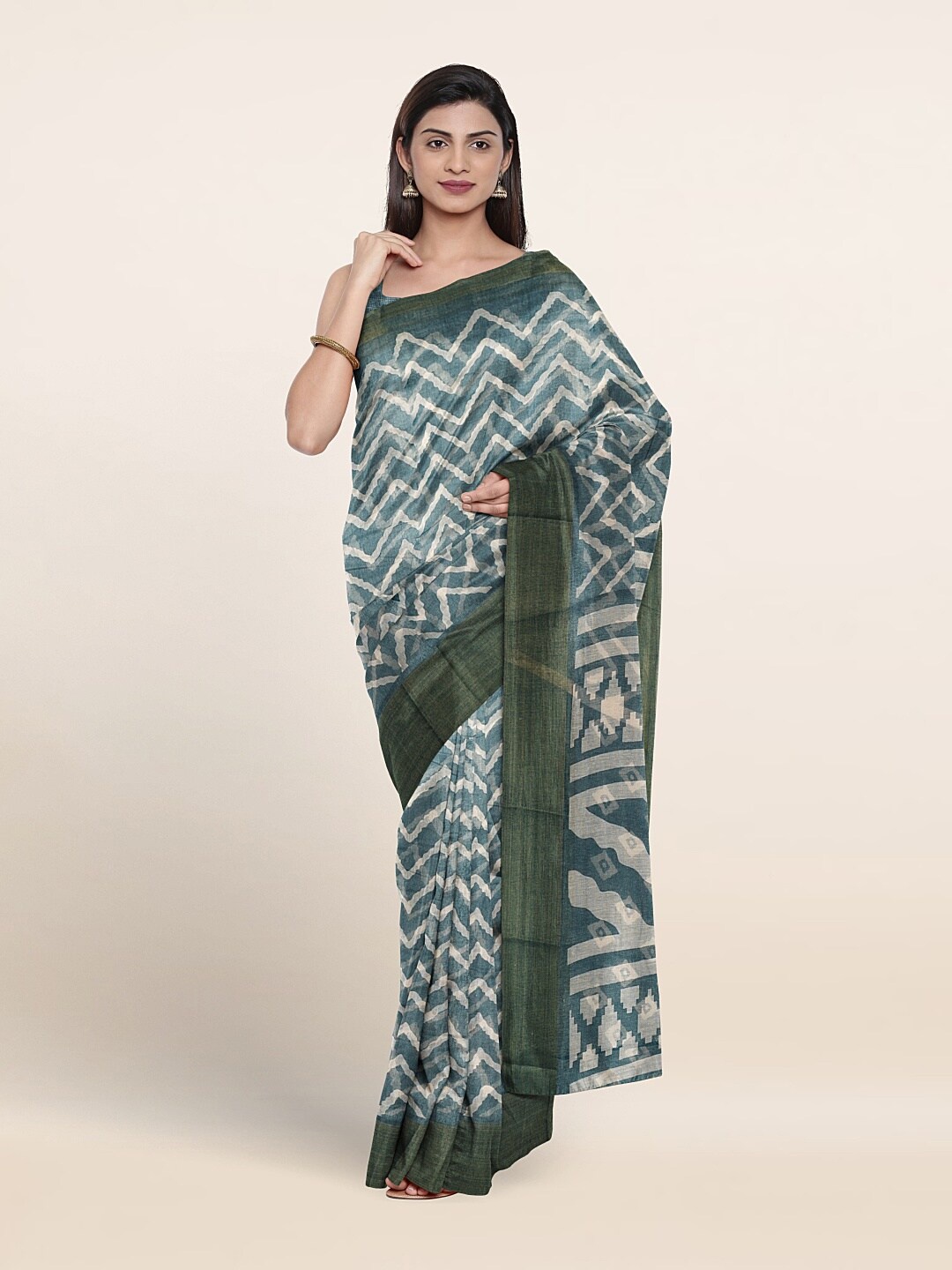 

Pothys Ethnic Motifs Printed Saree, Blue