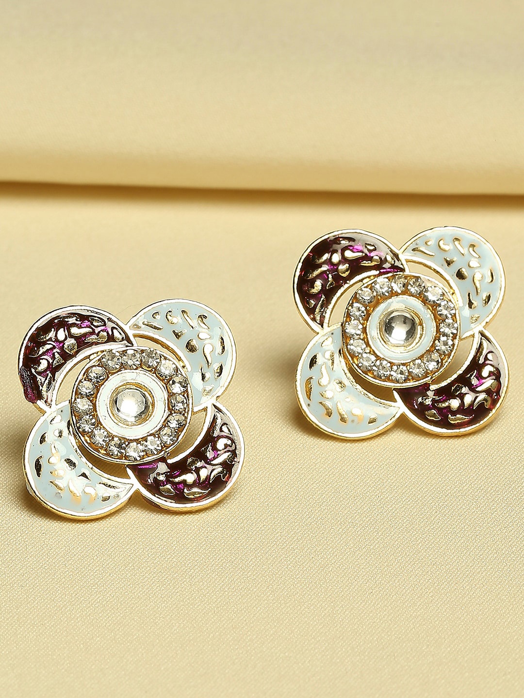

OOMPH Gold Plated Floral Kundan Meenakari Studs Earrings