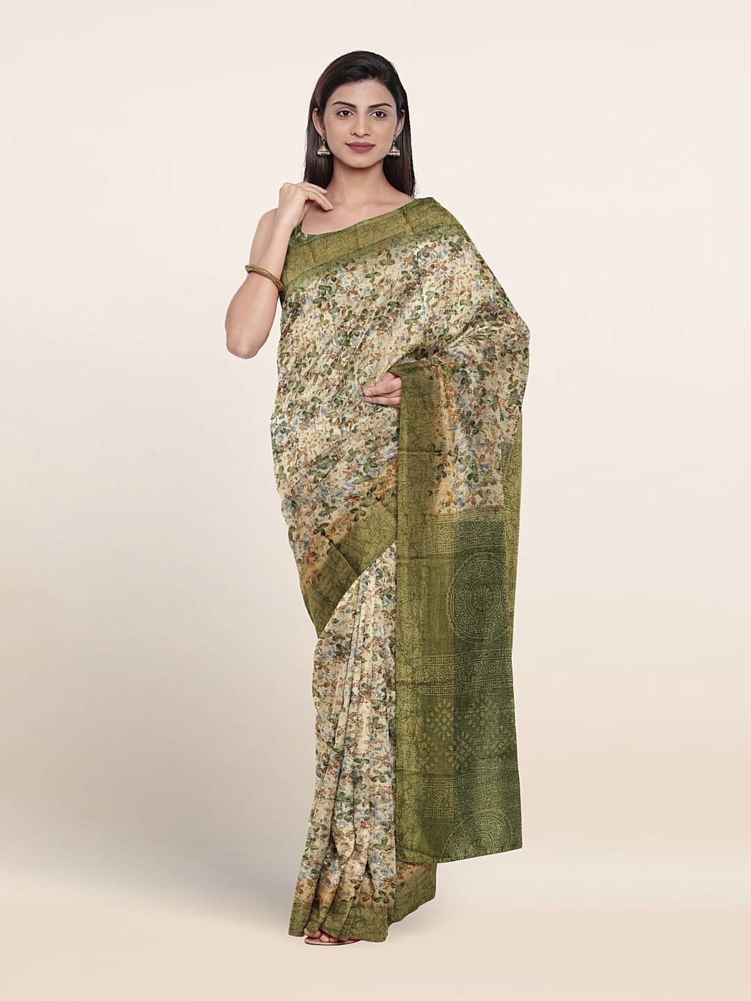 

Pothys Floral Printed Saree, Green