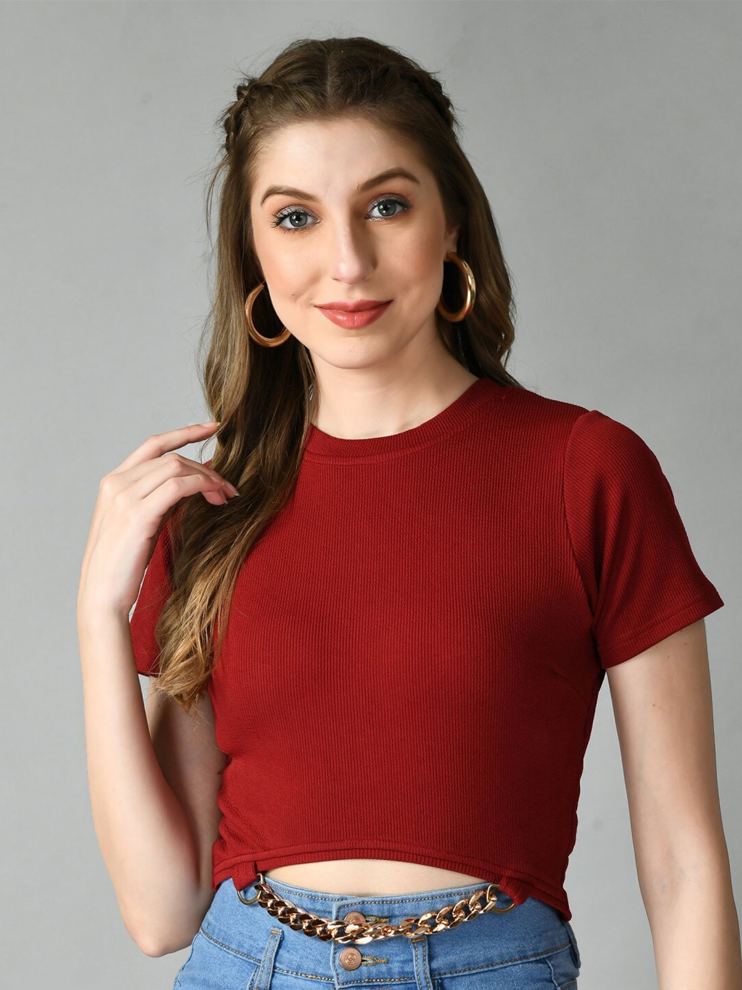 

Moshe Round Neck Short Sleeves Crop Top, Maroon