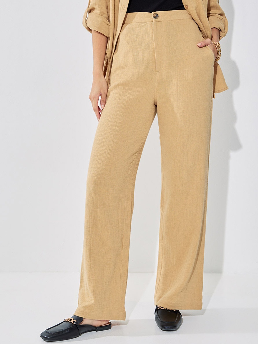 

Styli Women High Rise Wide Leg Textured Cotton Trouser, Beige