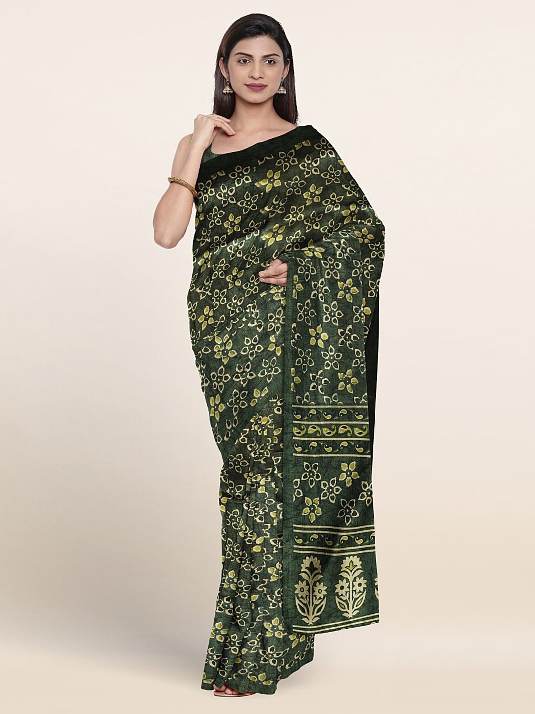 

Pothys Floral Printed Saree, Green