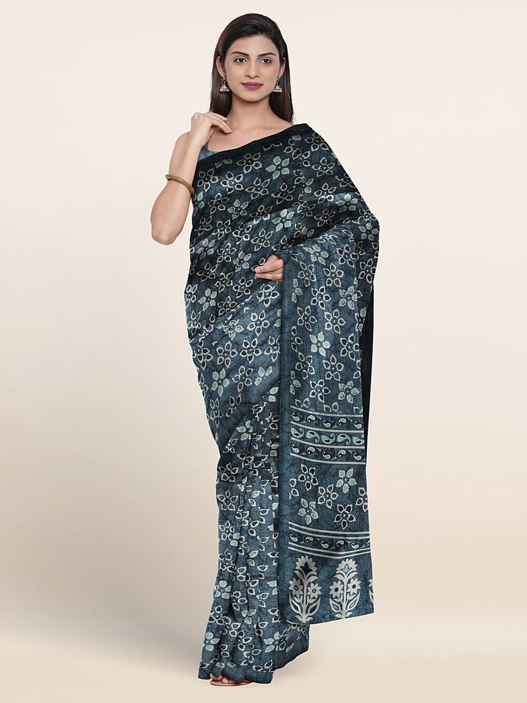

Pothys Floral Printed Saree, Blue
