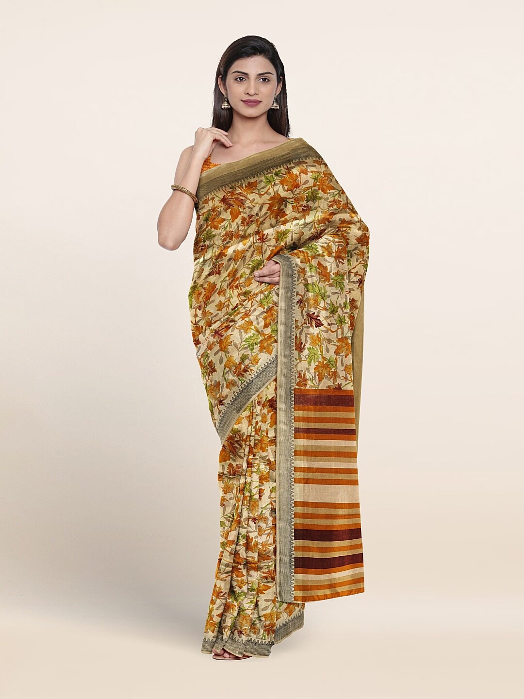 

Pothys Floral Printed Saree, Cream