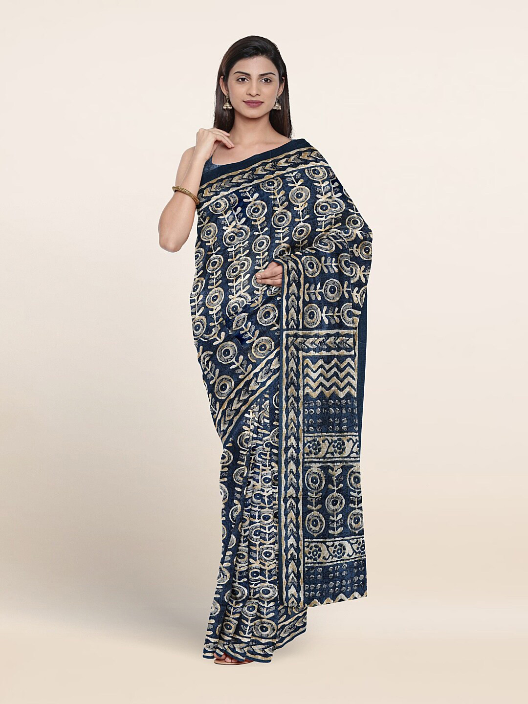 

Pothys Ethnic Motifs Printed Saree, Blue