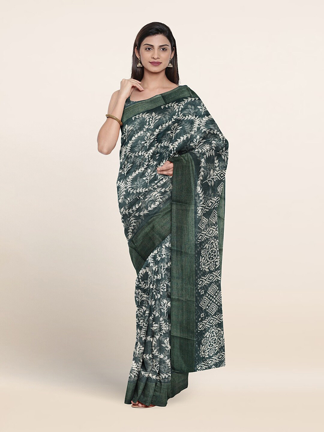 

Pothys Floral Printed Saree, Green