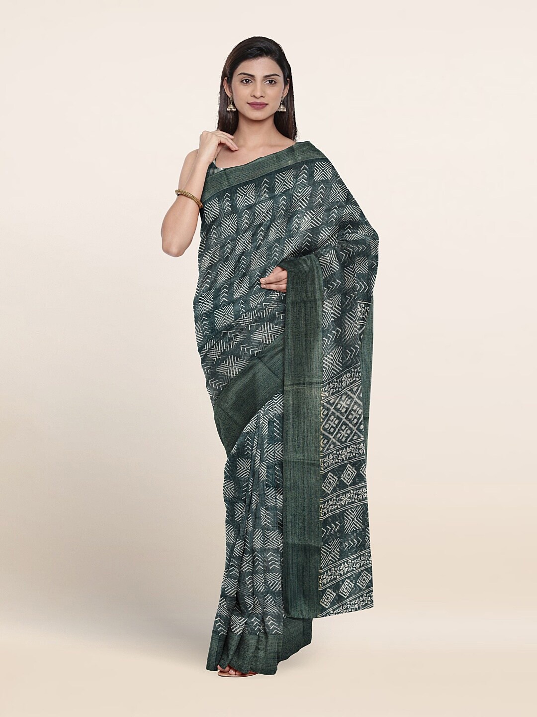 

Pothys Geometric Printed Zari Saree, Teal