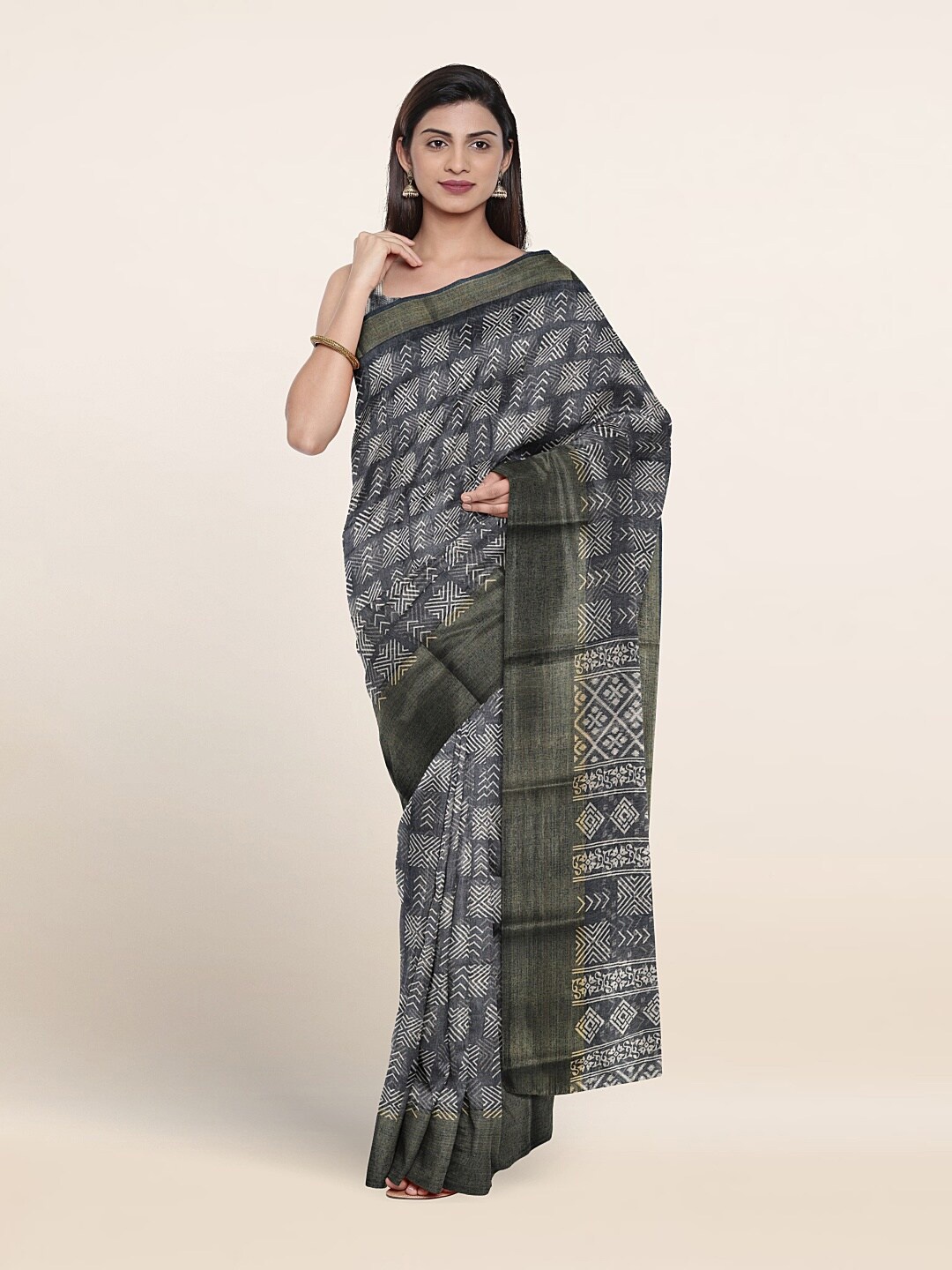 

Pothys Geometric Printed Zari Saree, Charcoal