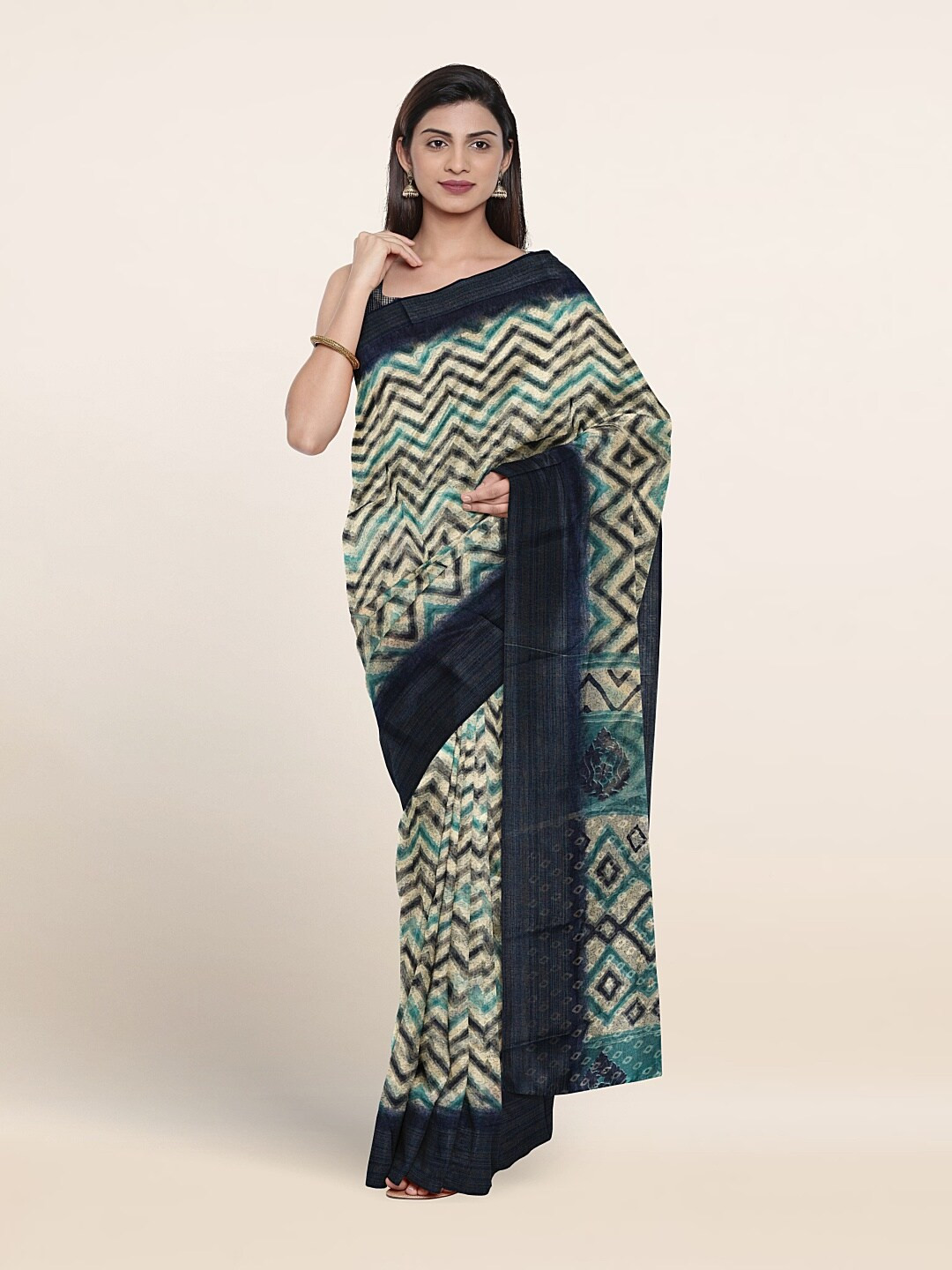 

Pothys Geometric Printed Saree, Cream