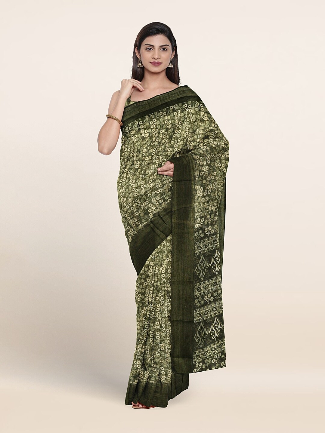 

Pothys Floral Printed Saree, Green