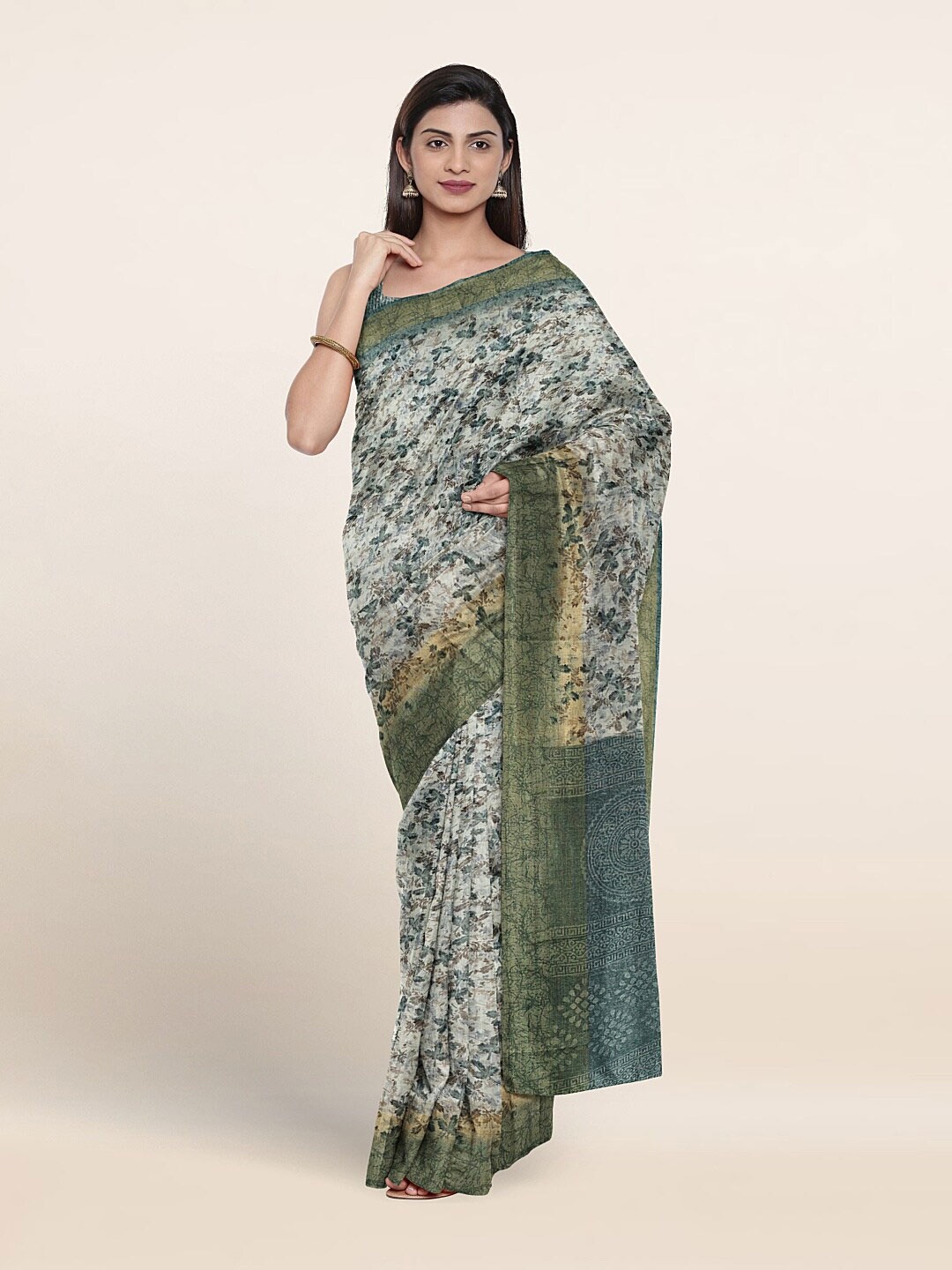 

Pothys Floral Printed Saree, Green