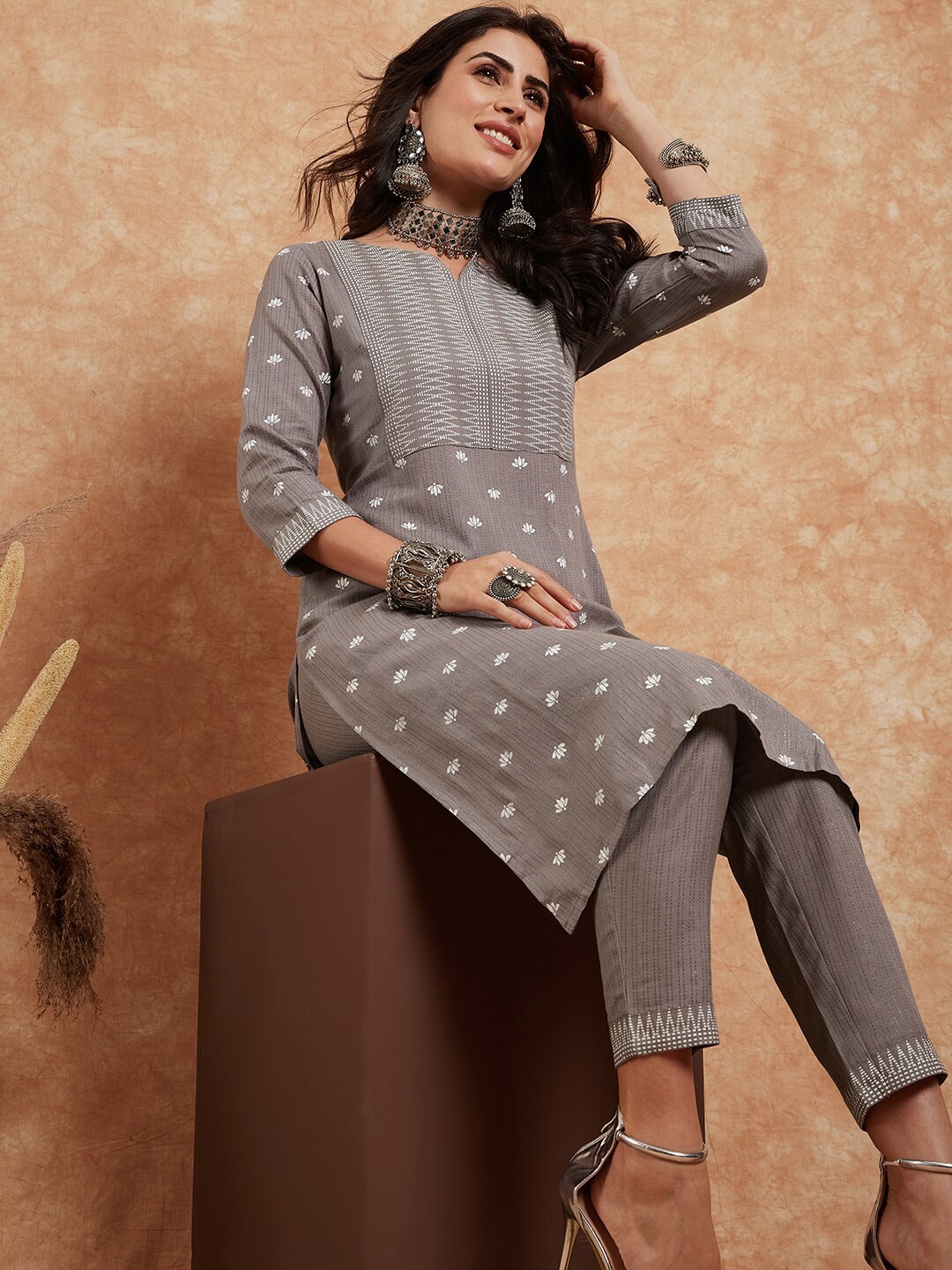 

Sangria Grey Ethnic Motifs Printed Pure-Cotton Straight Kurta With Trouser