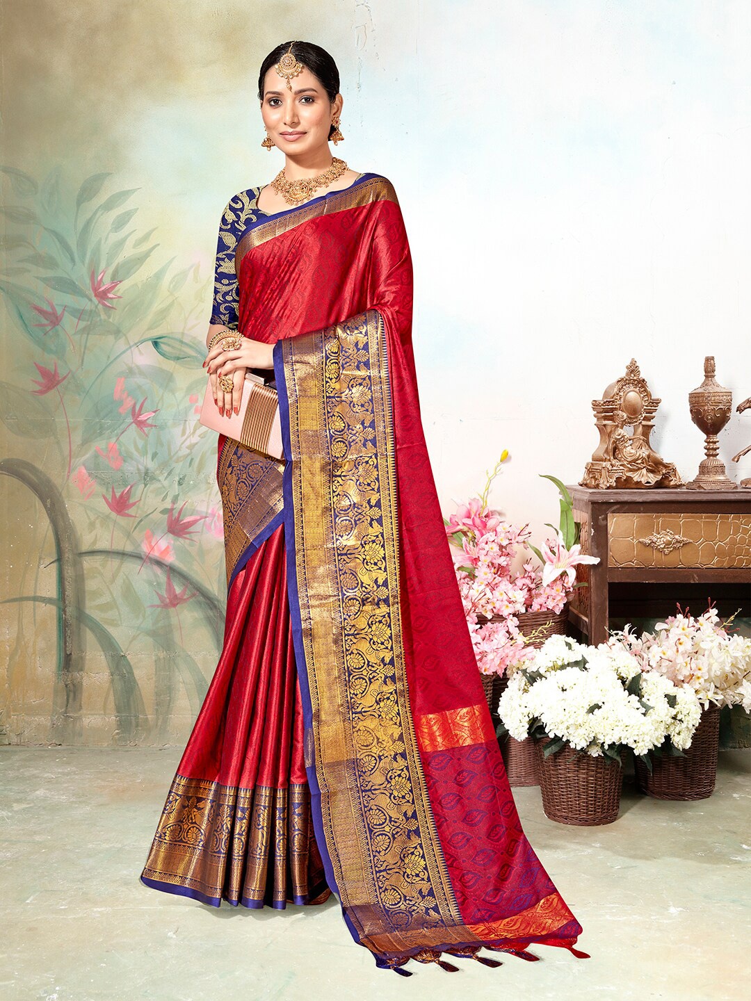 

Anouk Rustic Ethnic Motif Art Silk Saree, Red