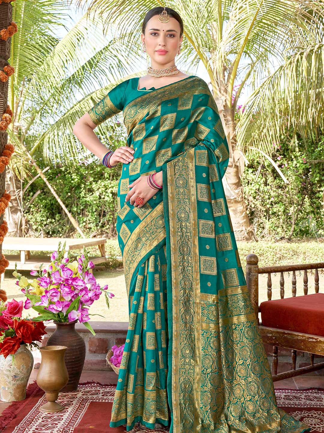 

Anouk Woven Design Zari Banarasi Saree, Turquoise blue