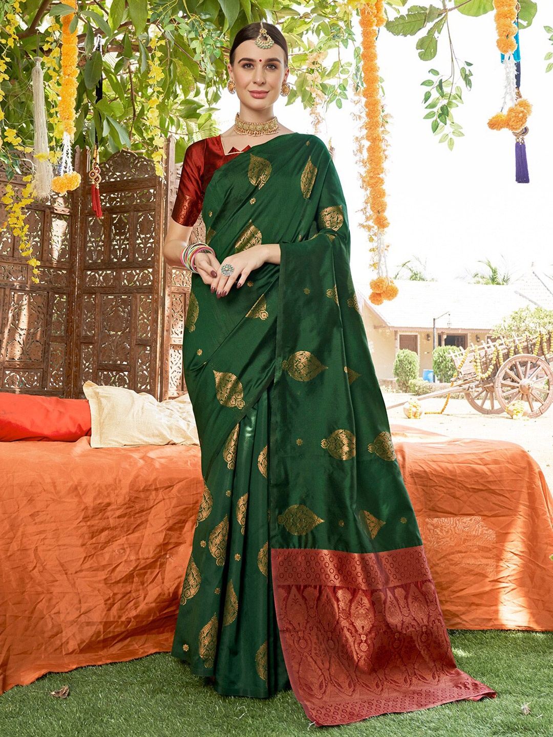 

Anouk Rustic Ethnic Motifs Woven Design Zari Banarasi Saree, Green