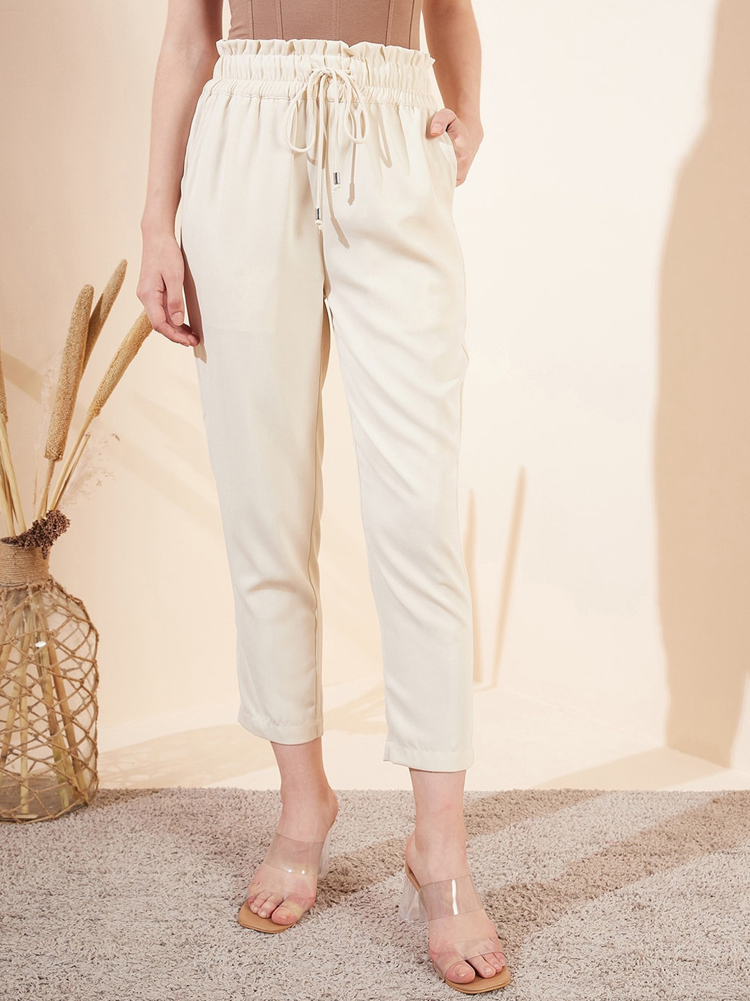 

MAGRE Women Relaxed Tapered Fit Mid-Rise Pleated Cropped Peg Trousers, Beige