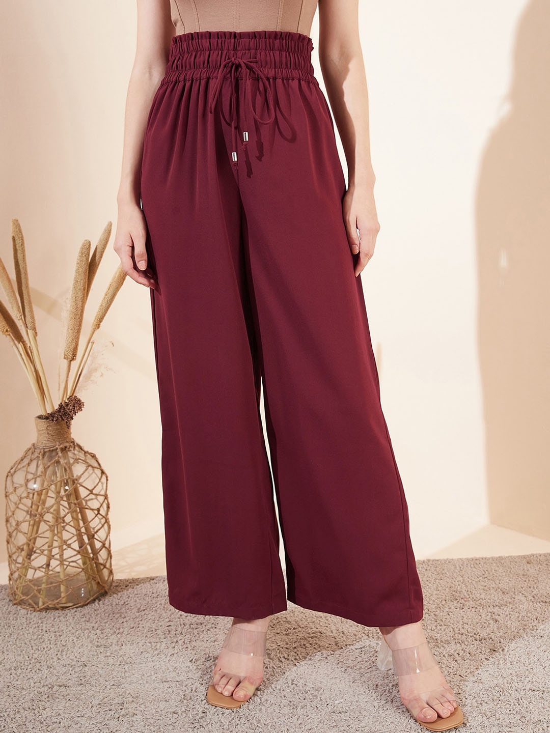 

MAGRE Women Relaxed Mid-Rise Flared Pleated Trousers, Maroon