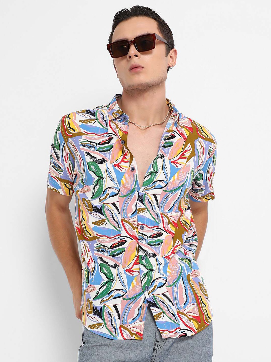 

Campus Sutra Classic Abstract Printed Spread Collar Casual Shirt, White