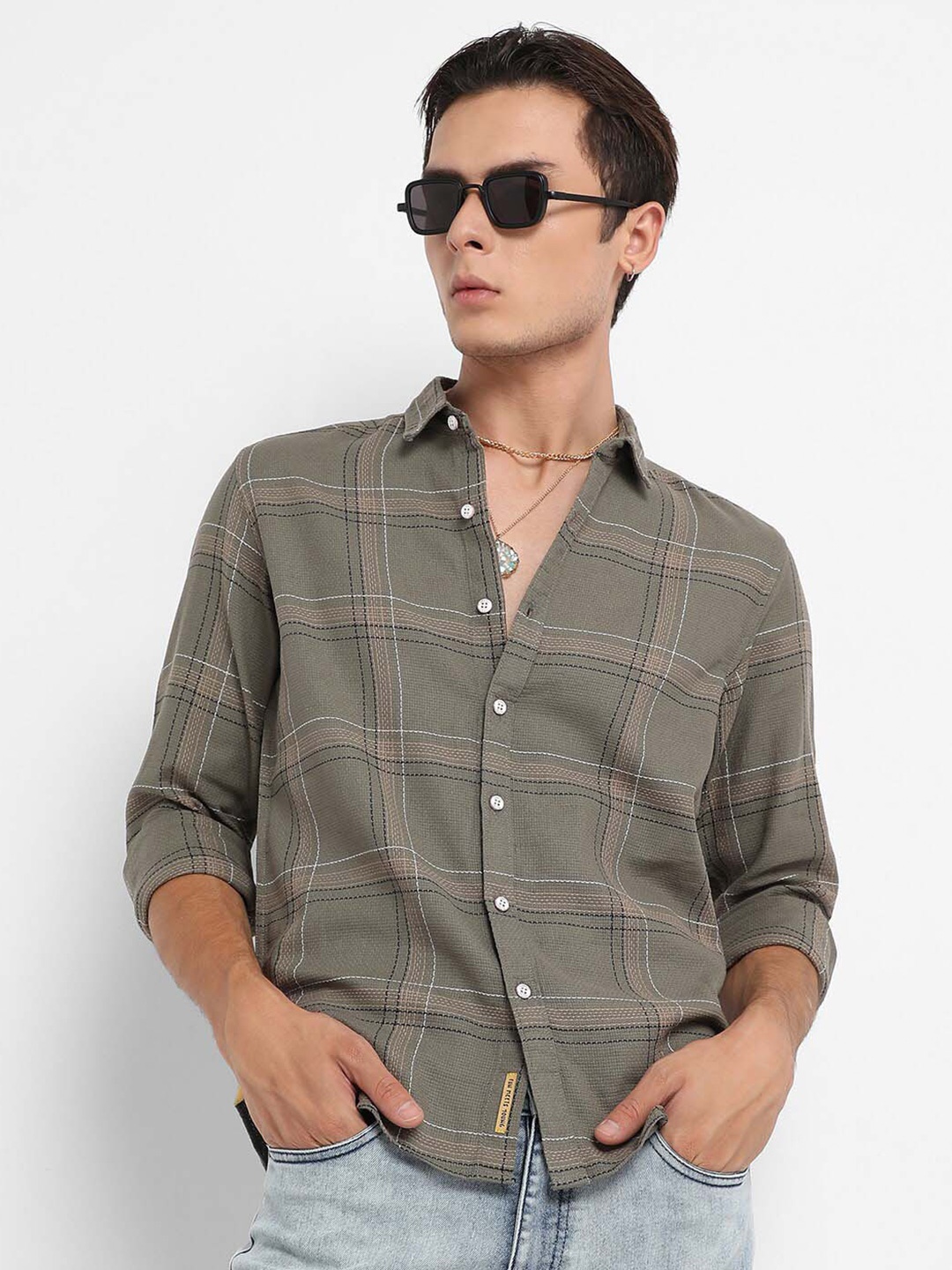 

Campus Sutra Classic Windowpane Checked Spread Collar Cotton Casual Shirt, Olive