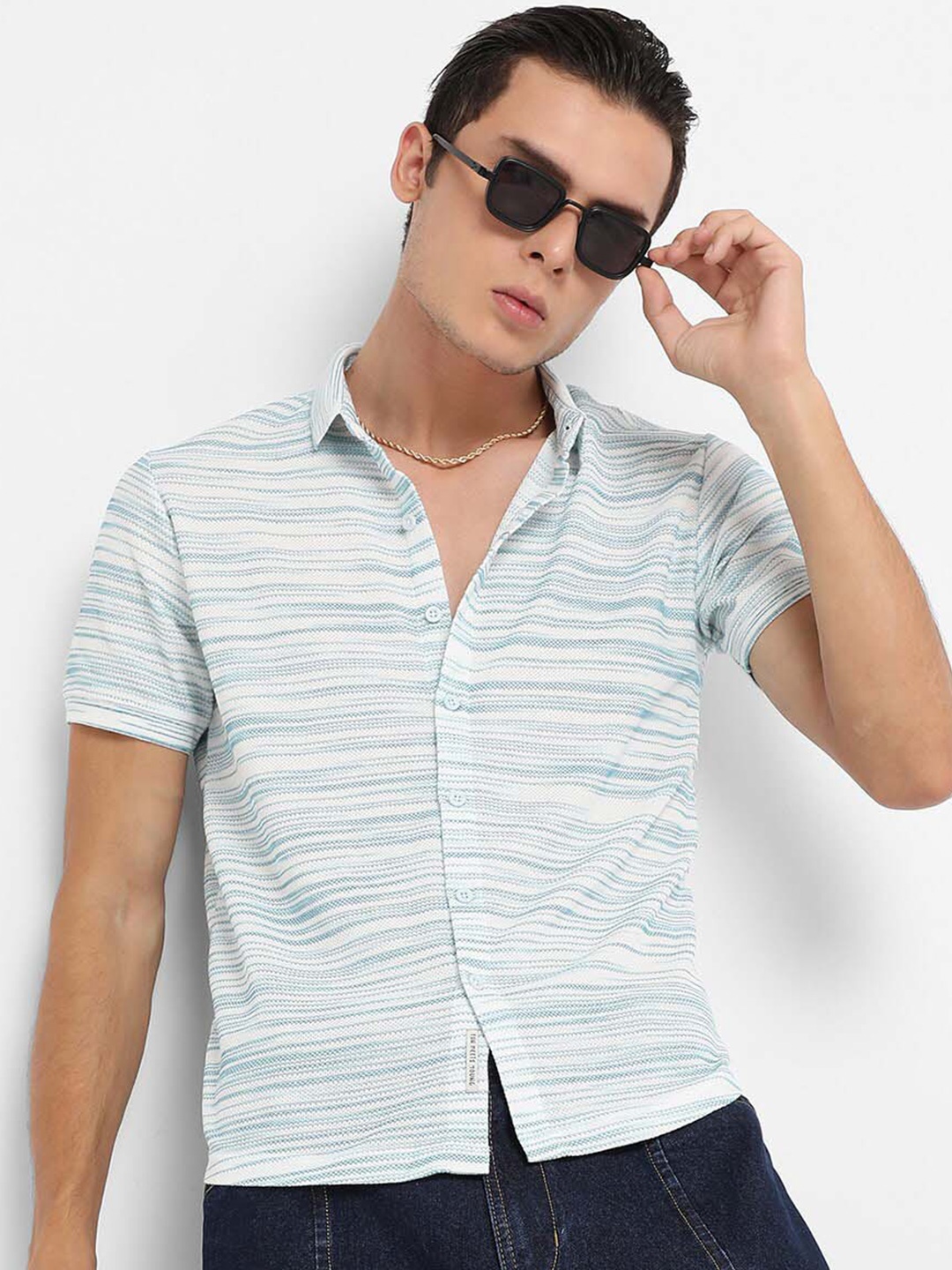 

Campus Sutra Horizontal Striped Classic Regular Fit Casual Shirt, Blue