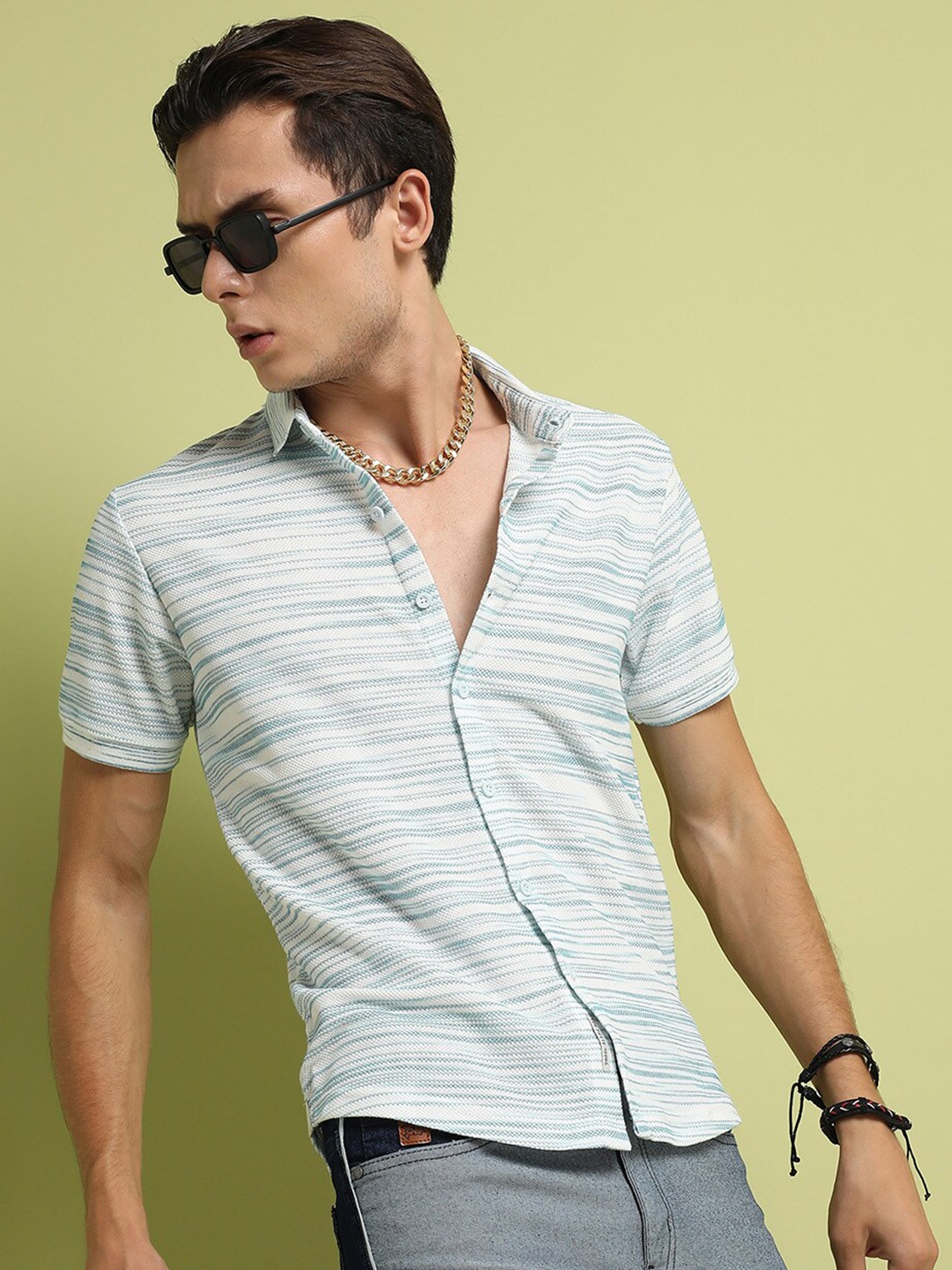 

Campus Sutra Striped Classic Casual Shirt, White