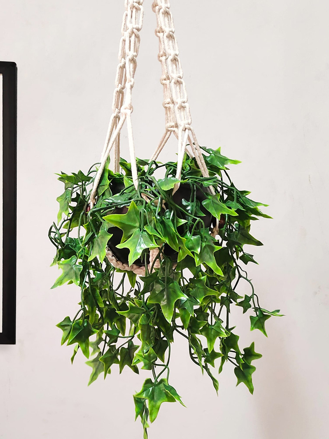 

Homesake Green Hanging Plant Fake Star Hanging Plants with Metal Pots