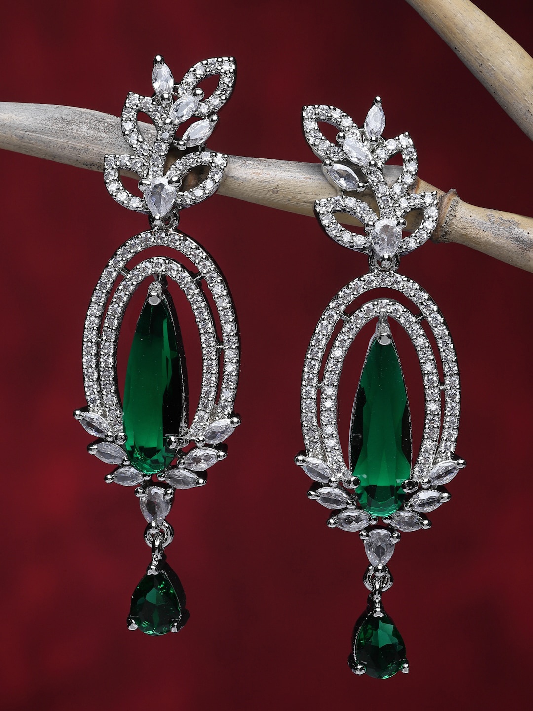 

ZENEME Green Teardrop Shaped Drop Earrings
