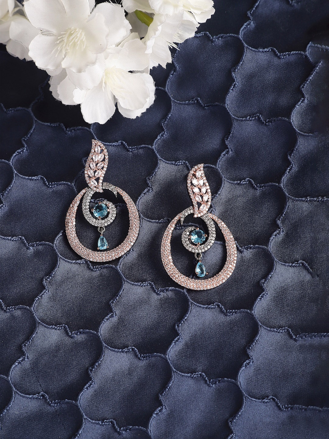 

ZENEME Blue Oval Chandbalis Earrings