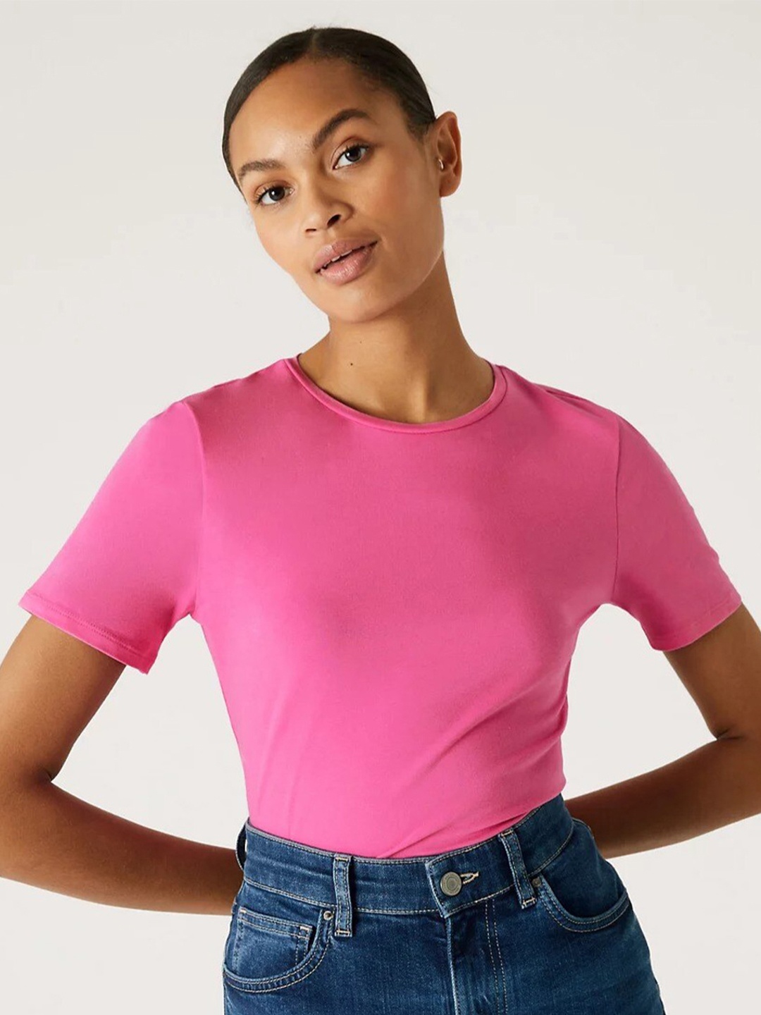 

Marks & Spencer Round Neck Regular Fit T-shirt, Pink