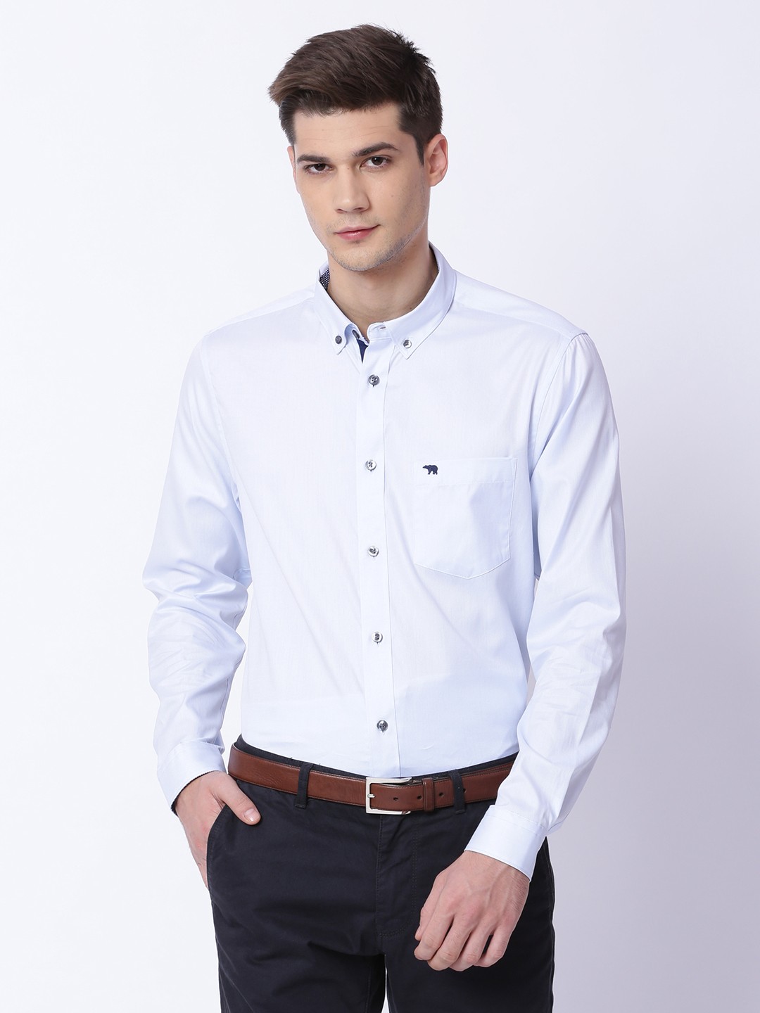 

THE BEAR HOUSE Men Blue Modern Slim Fit Solid Semiformal Shirt